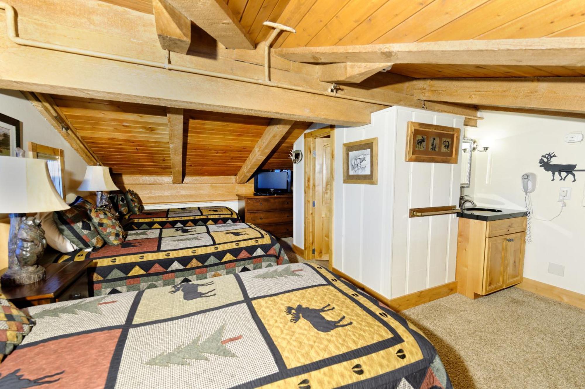 The Crestwood Snowmass Village Room photo